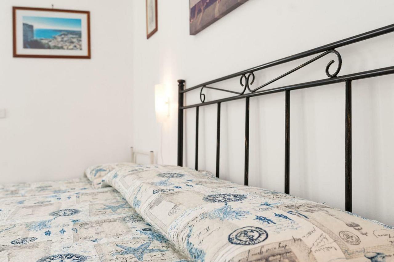 Enea Bed and Breakfast Castro  Εξωτερικό φωτογραφία